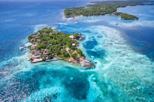 Vue aérienne des îles du Rosario (Islas del Rosario) à Carthagène, Colombie