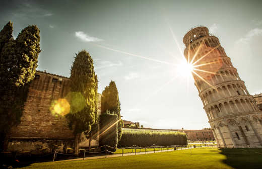 Leaning Tower of Pisa - a must on a Pisa holiday