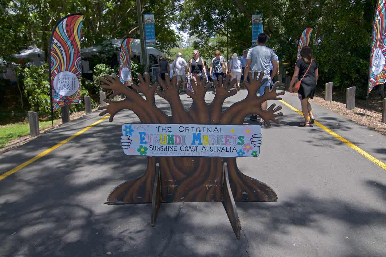 Nutzen Sie Ihren Aufenthalt in Noosa, um den Eumundi-Markt zu entdecken.