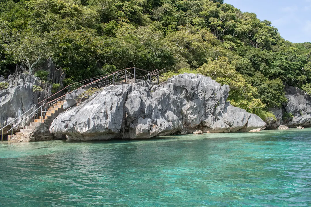 Sawa-i-Lau, Yasawa Inseln, Fidschi Blick auf die Treppe zu den Höhlen