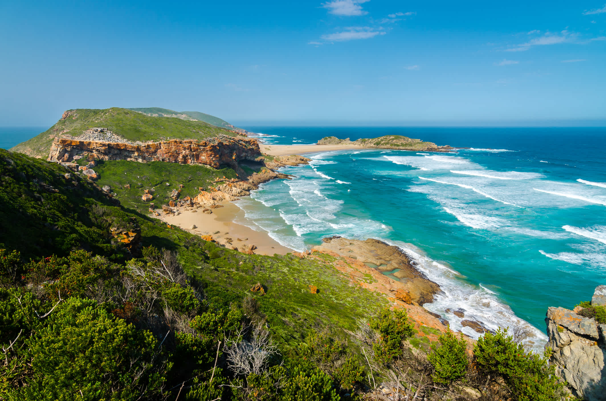 Die Landschaft des Robberg Nature Reserve, Garden Route, Südafrika.