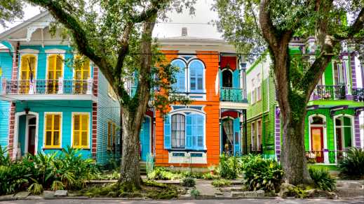 Bunte Häuser im New Orleans Urlaub erleben