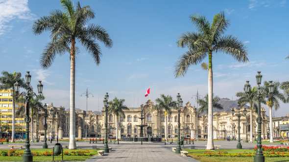 Palais du gouvernement sur la Plaza Mayor à Lima Pérou