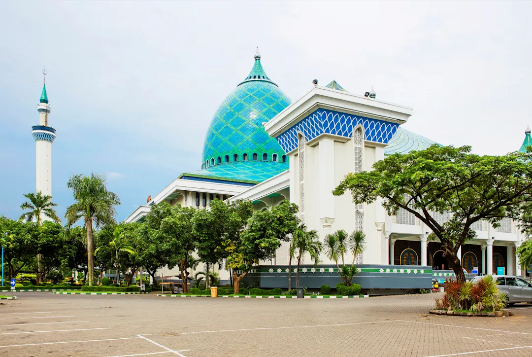 Masjid Nasional Al Akbar, Surabaya, Indonesien Aufnahme der Al Akbar Moshee in Surabaya