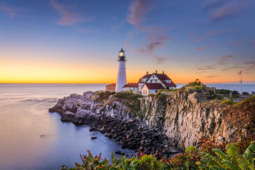 Experience unique stretches of coastline on a New England tour