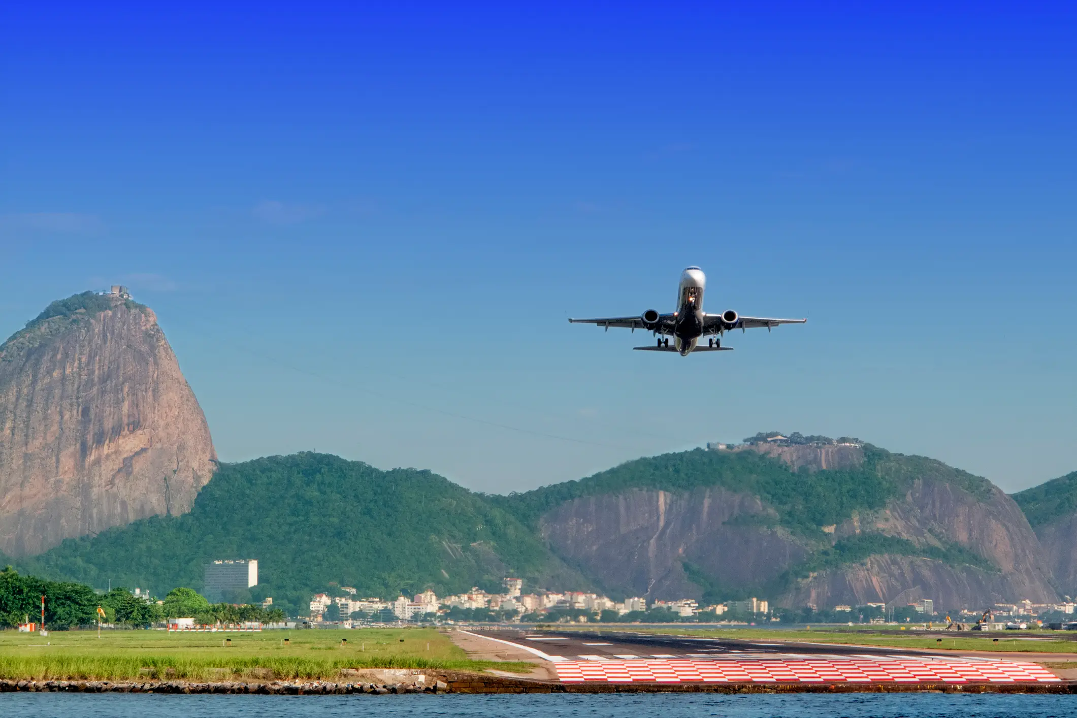 Flugzeug, Rio de Janeiro Flugzeug abheben in Rio de Janeiro