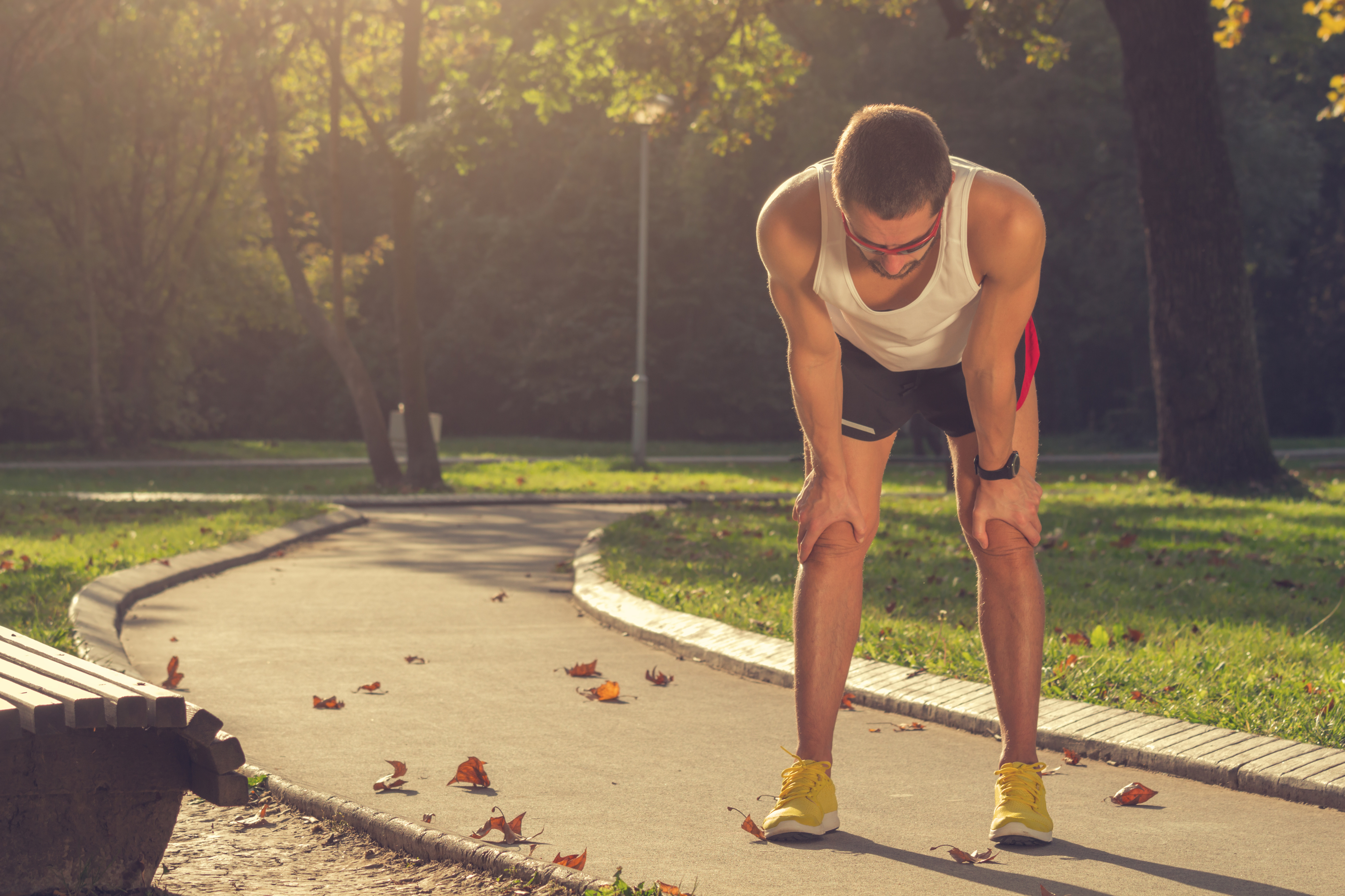 When running. Человек после пробежки. Усталость от бега. Устал после пробежки. Уставший от бега человека.