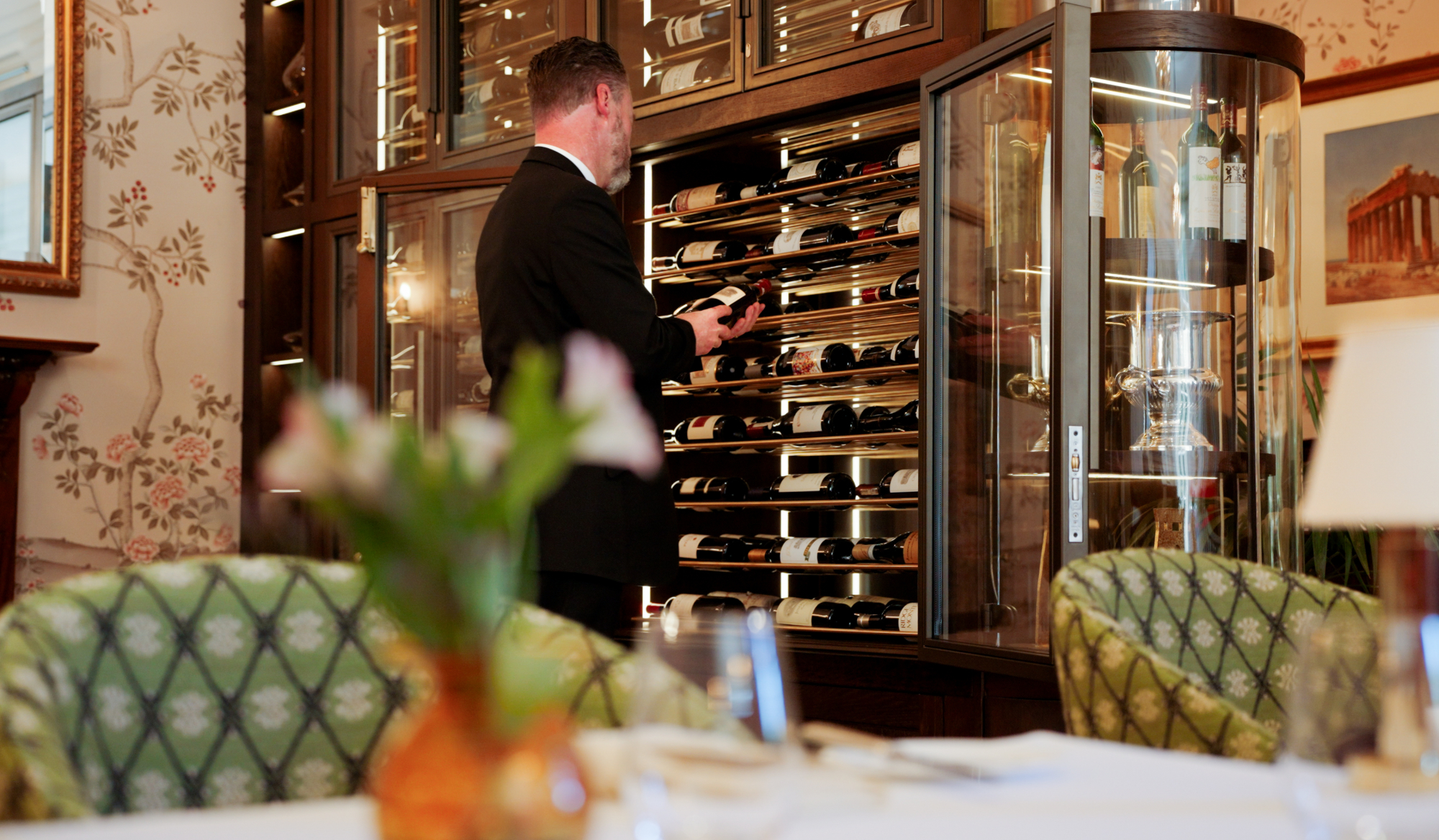 Rhj Wine Cabinet