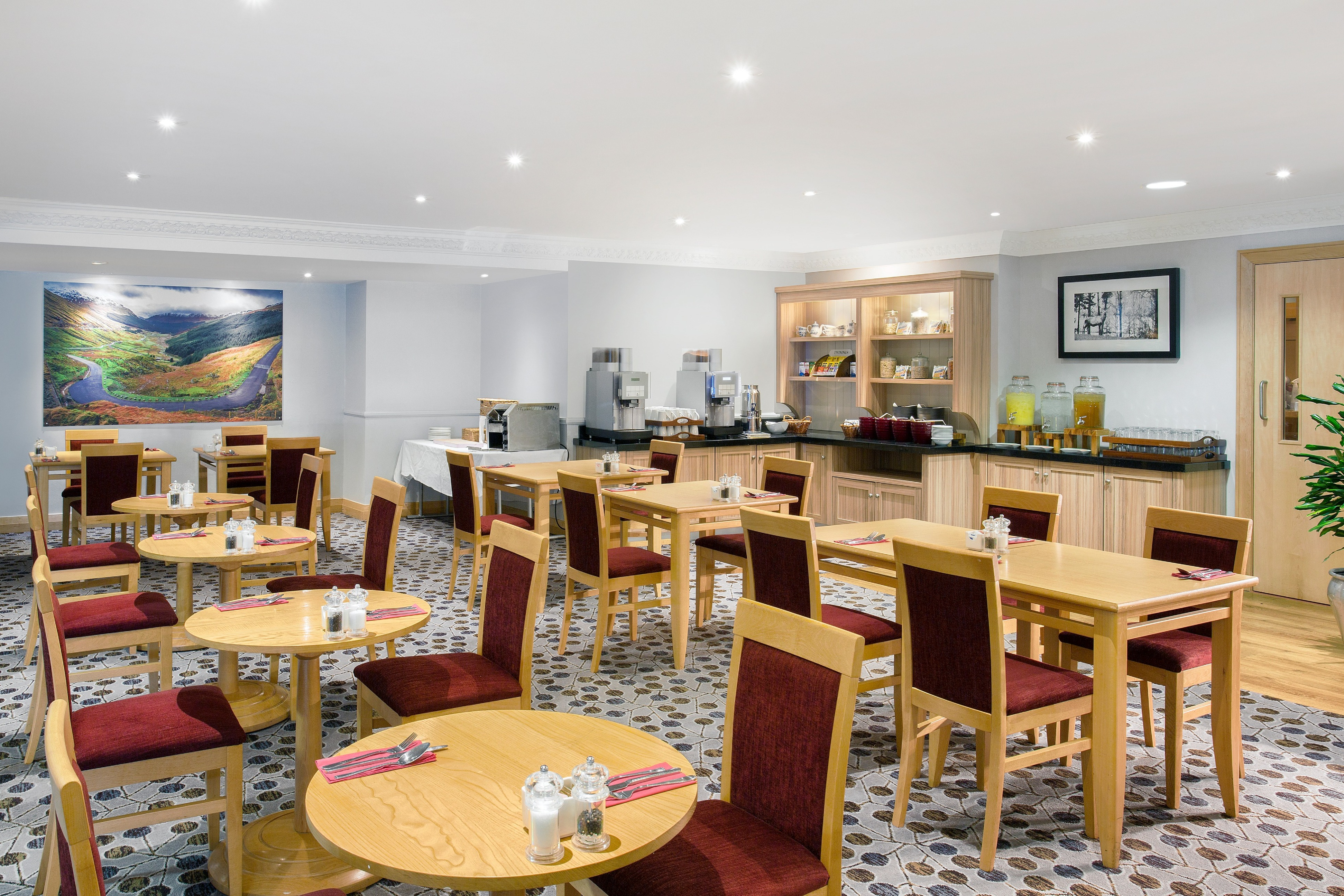 Jurys Inn Inverness Restaurant V2