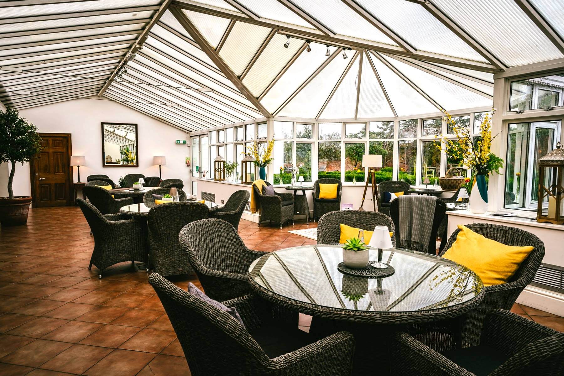 Rowton Hall Country House Hotel And Spa 8