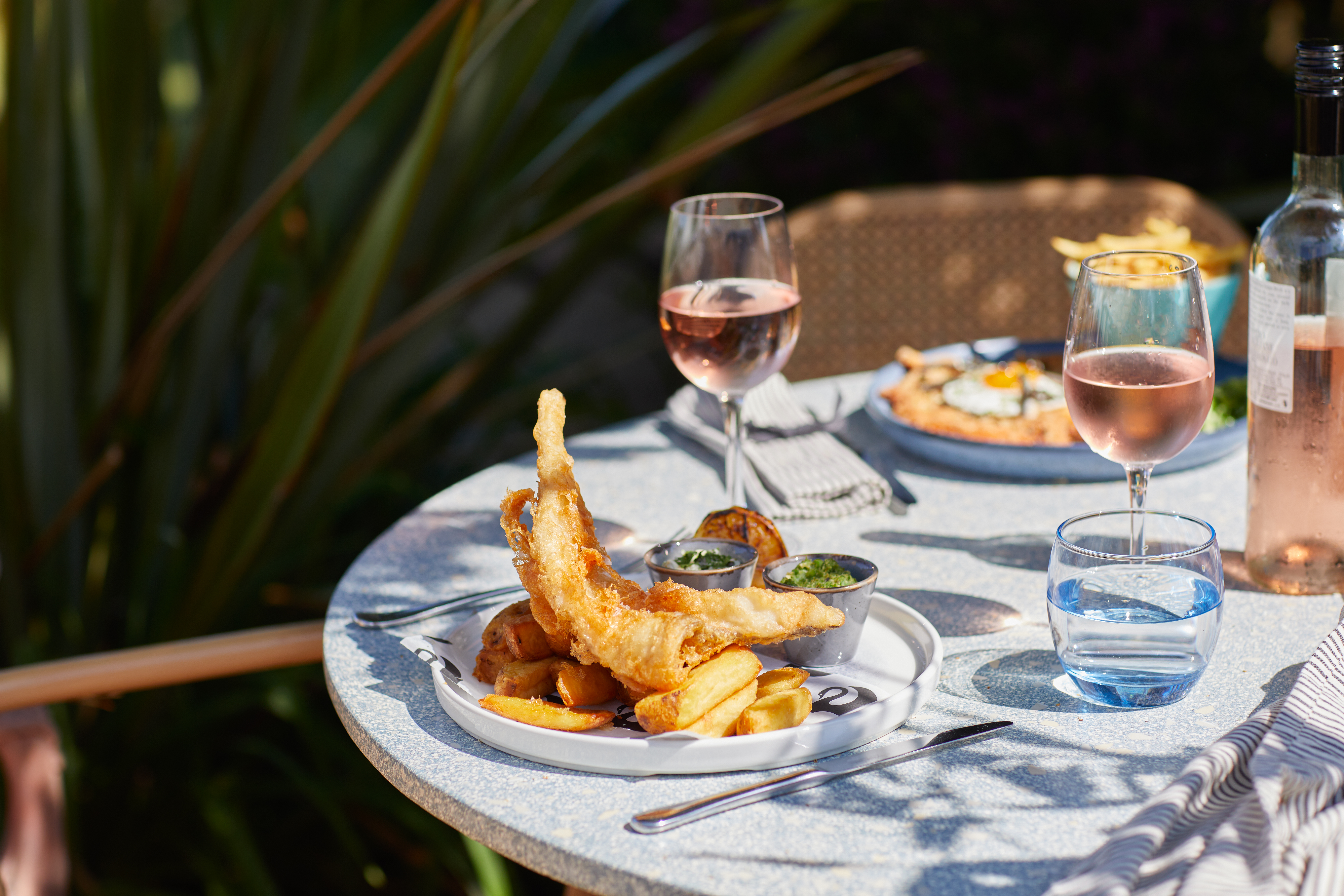 Moonfleet Manor   Food