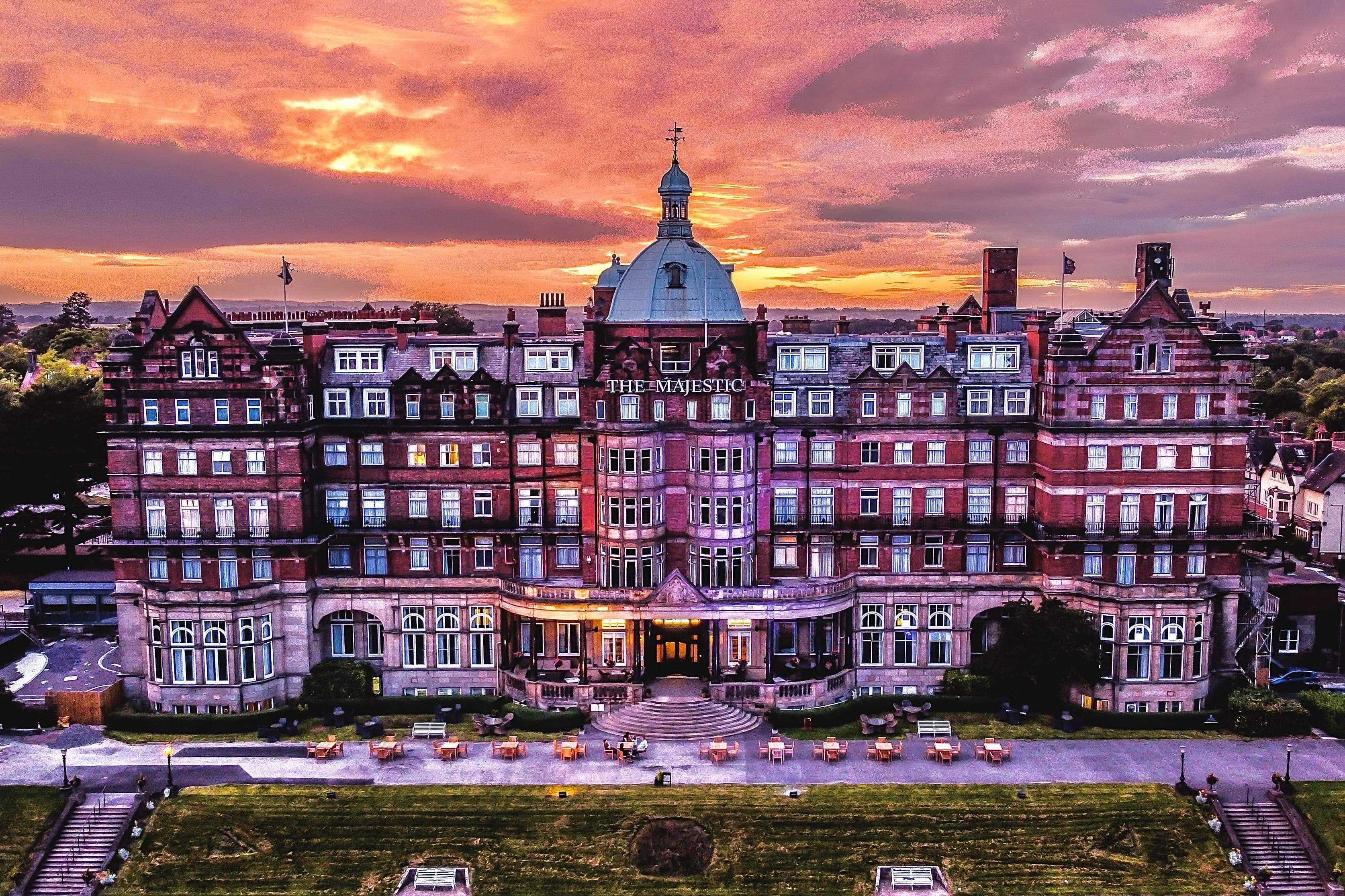 Harrogate   Exterior