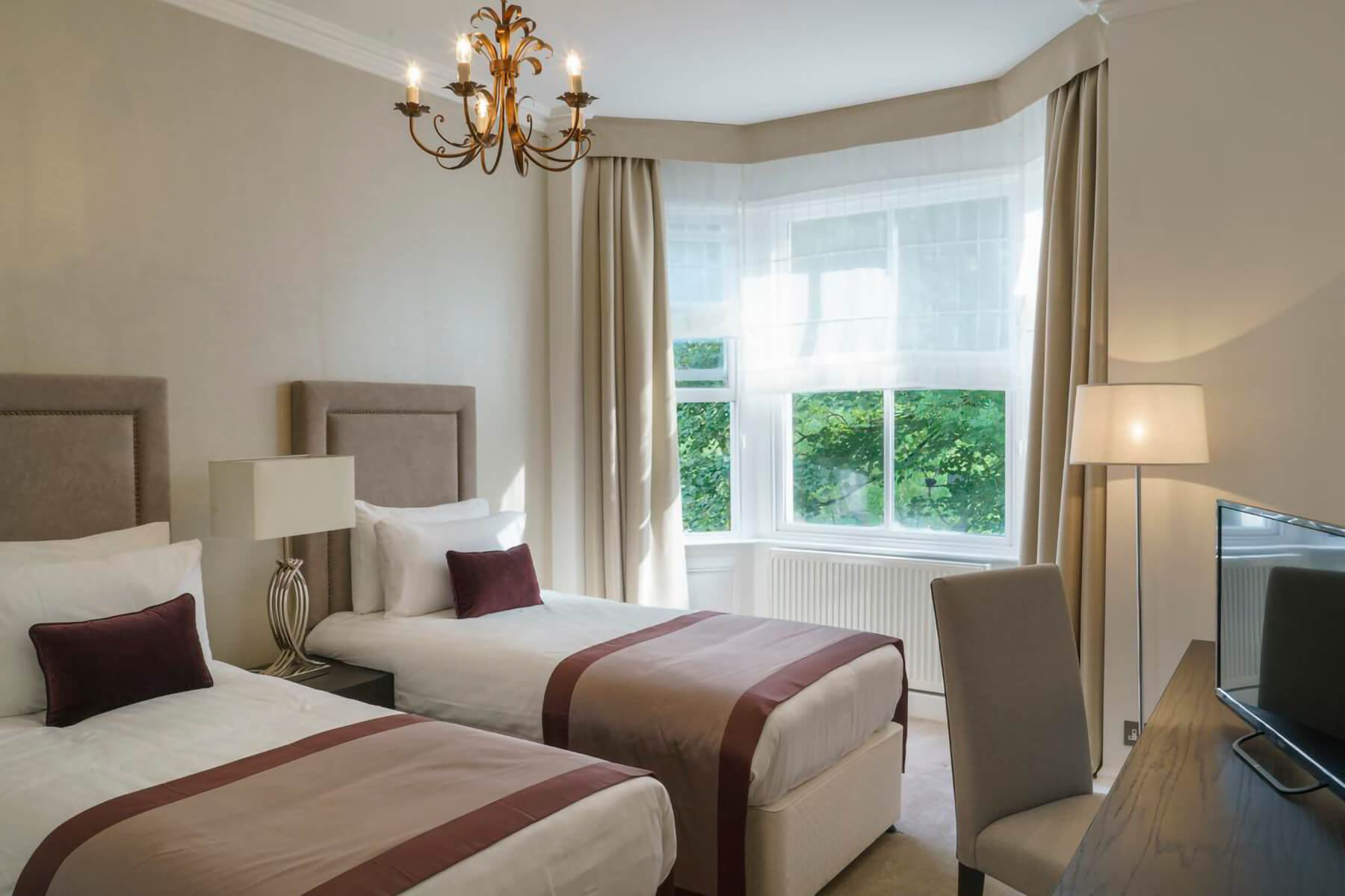 New Bath Hotel And Spa 8