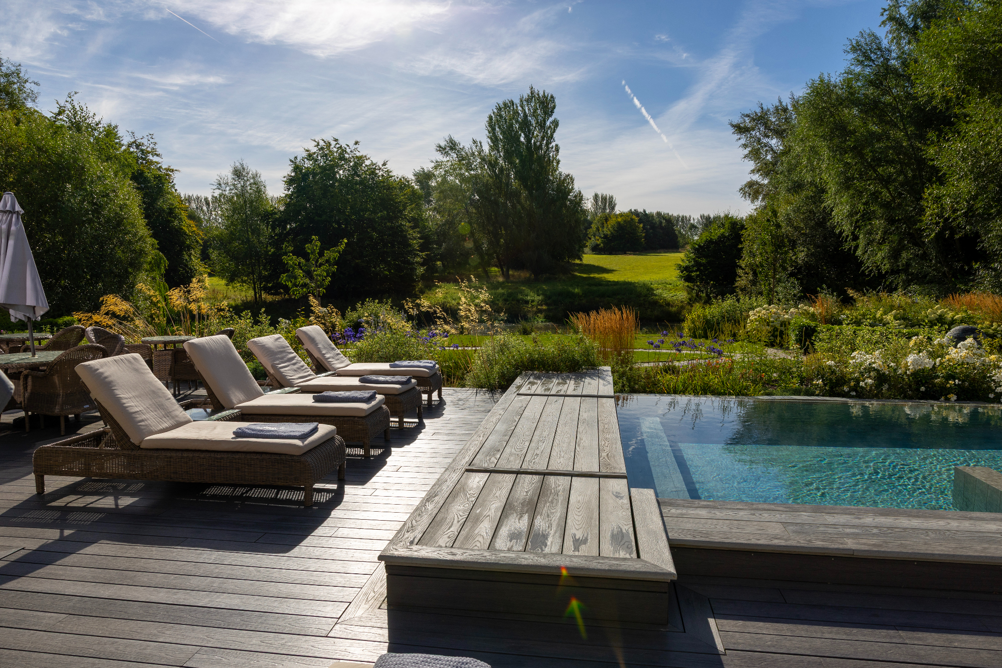 Search Result (Slide 2)