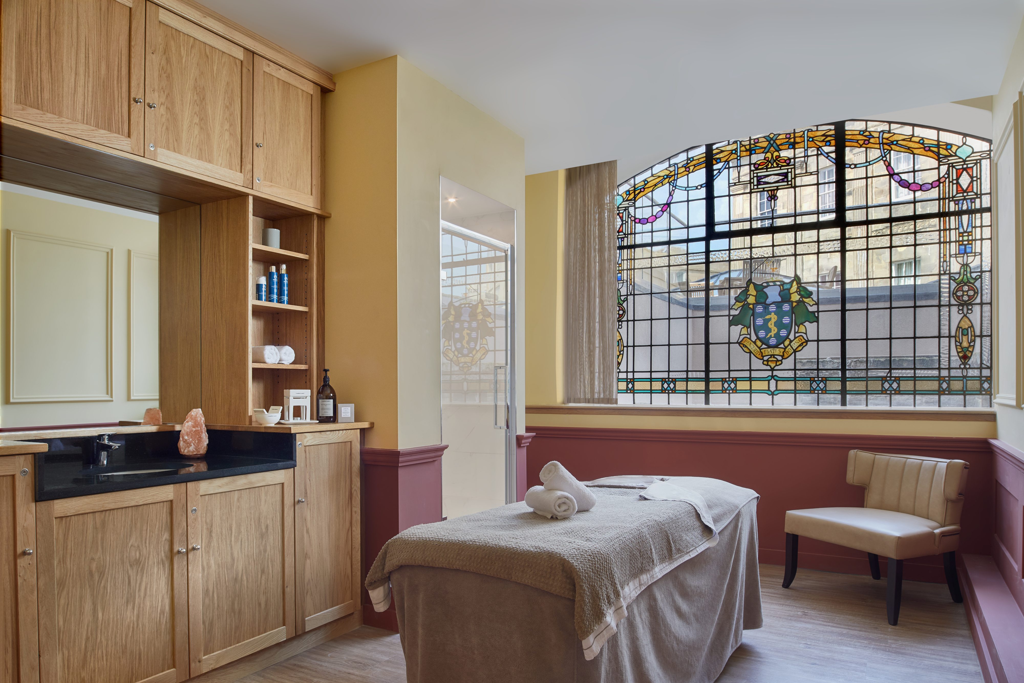 Buxton   Treatmenmt Bed