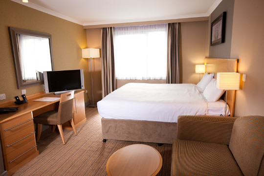 Village Spa Swindon 20