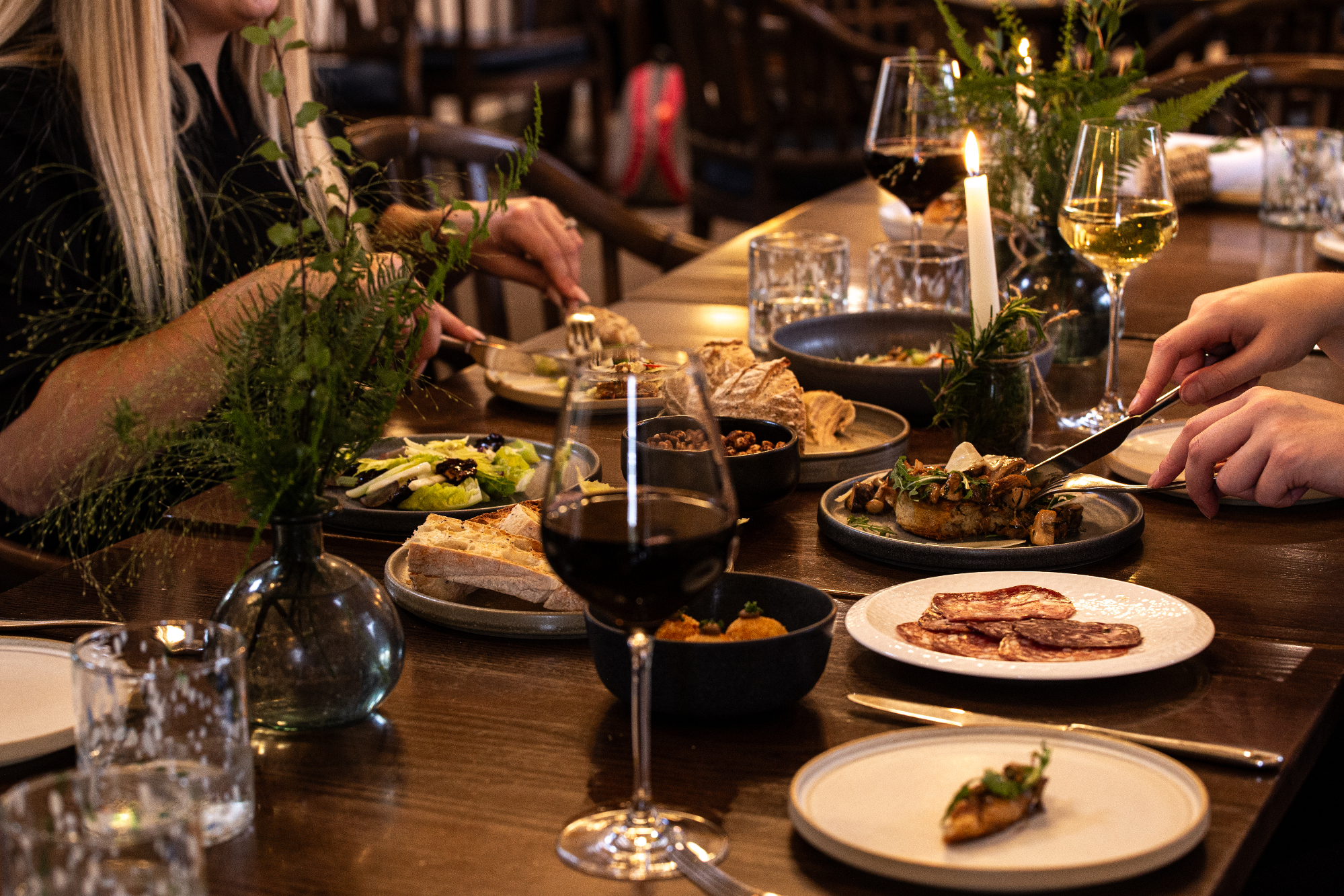 Minster Mill 1070   Dining 2