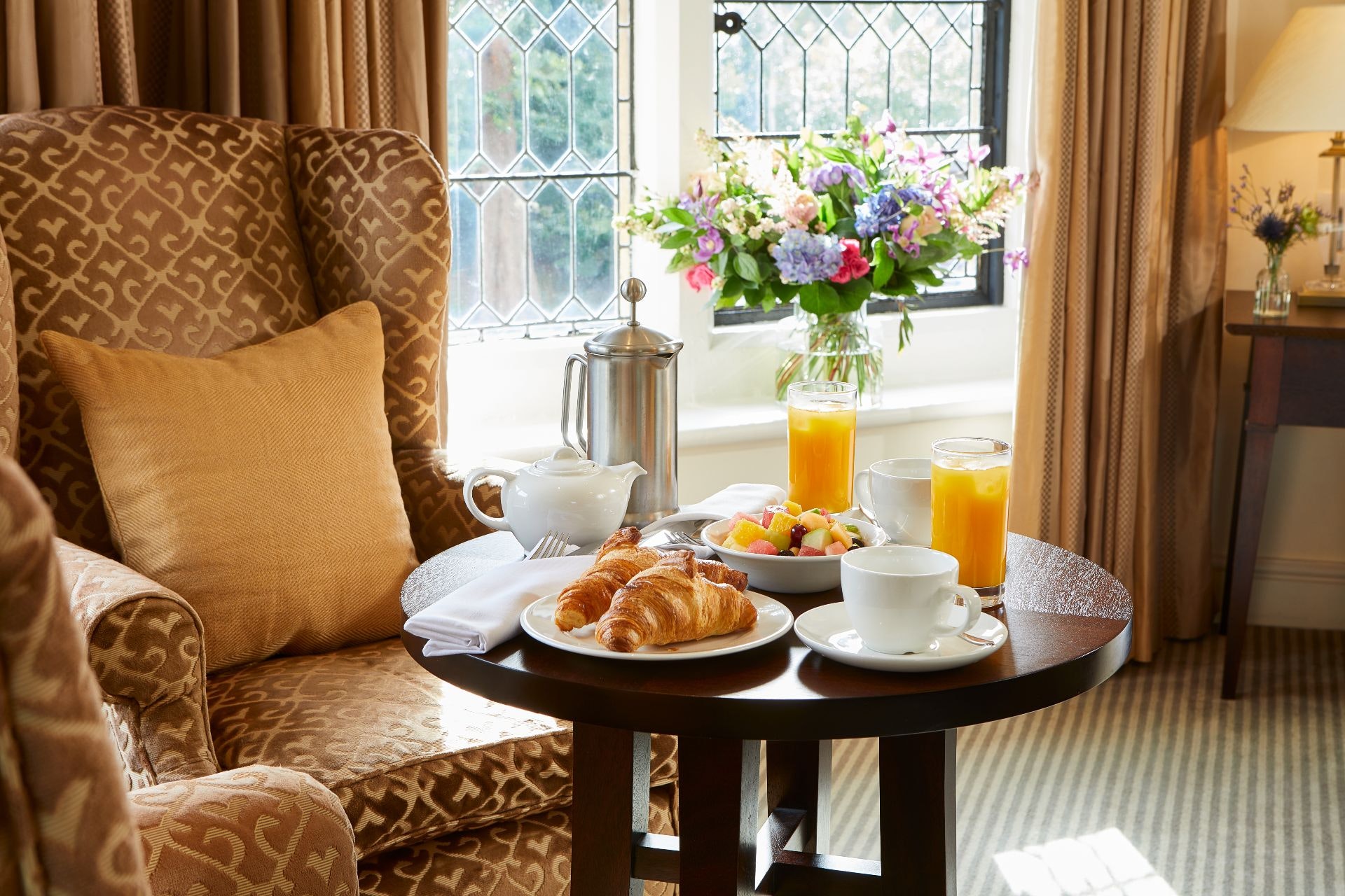 1665052968 Frimley Hall Room303 Breakfasttable