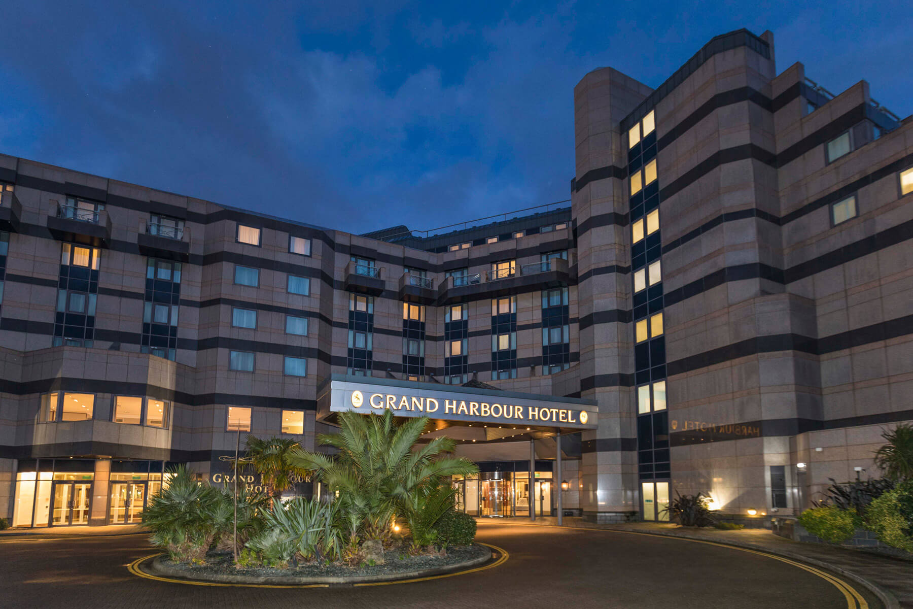 Rena Spa At Leonardo Royal Hotel Southampton Grand Harbour 9