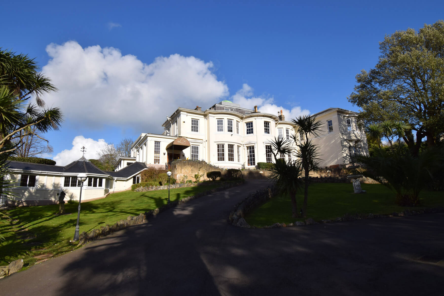 Lincombe Spa At Lincombe Hall Hotel 19