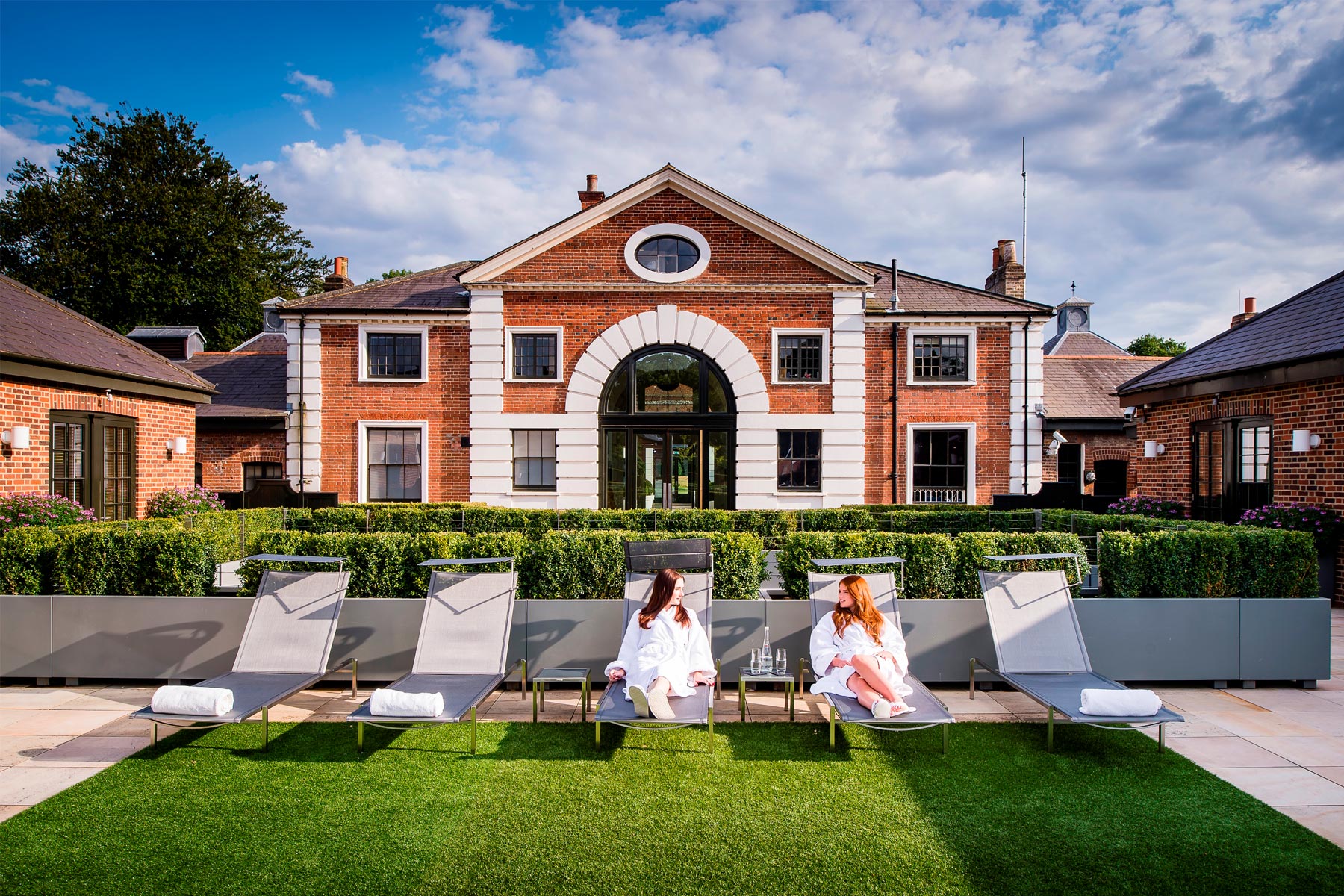 Grove Alfresco Models Loungers