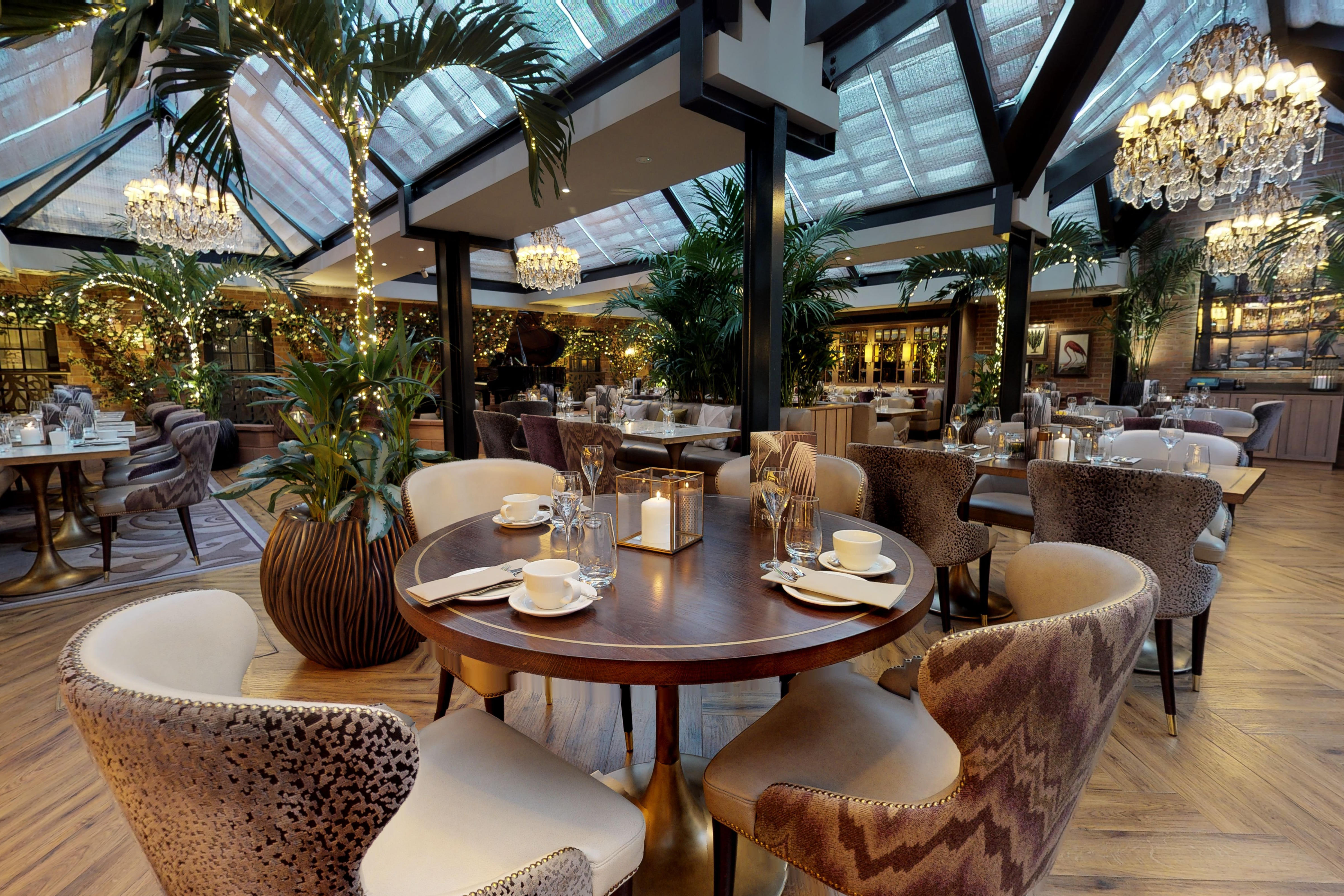 Grosvenor Pulford   Dining