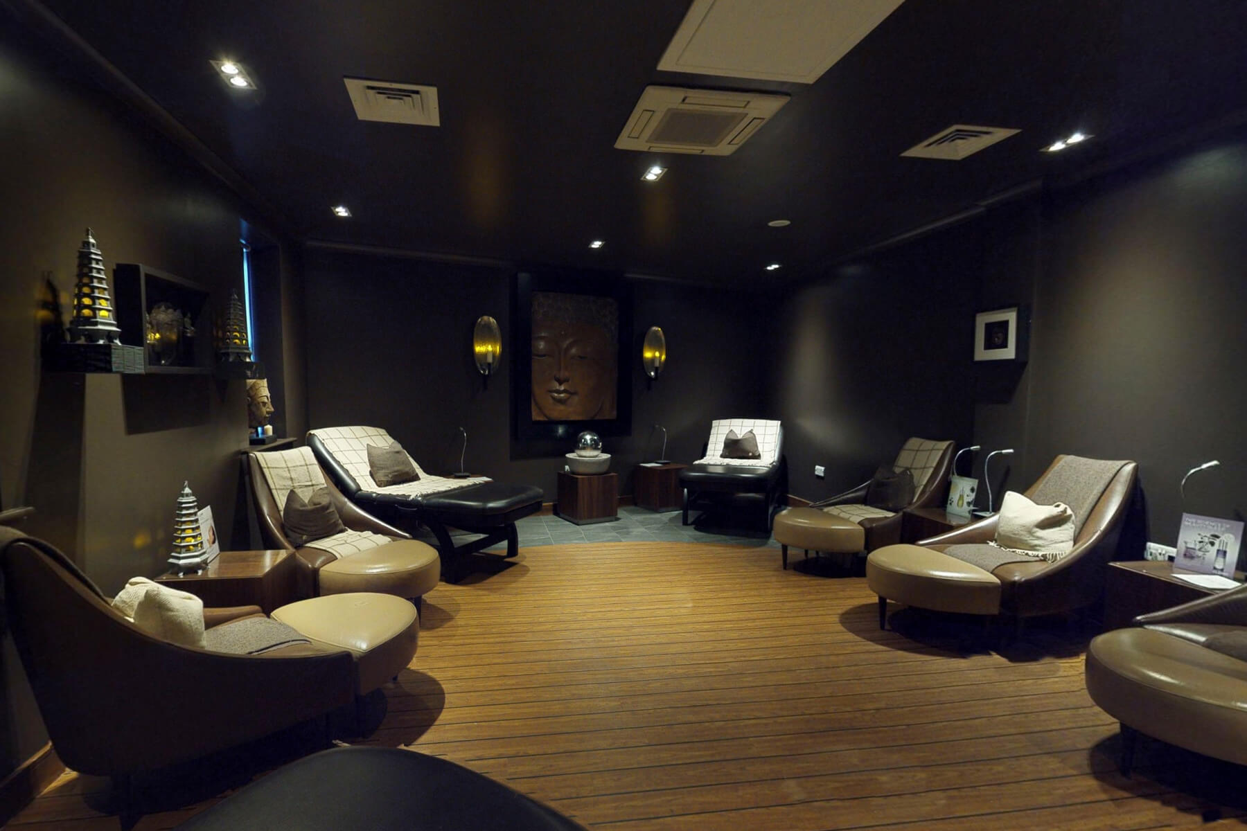 Macdonald Old England Hotel & Spa 5