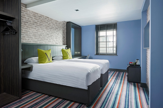 Village Spa Glasgow 8