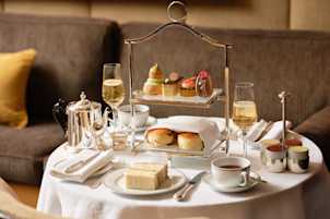 Five magical festive destinations for spa afternoon teas 