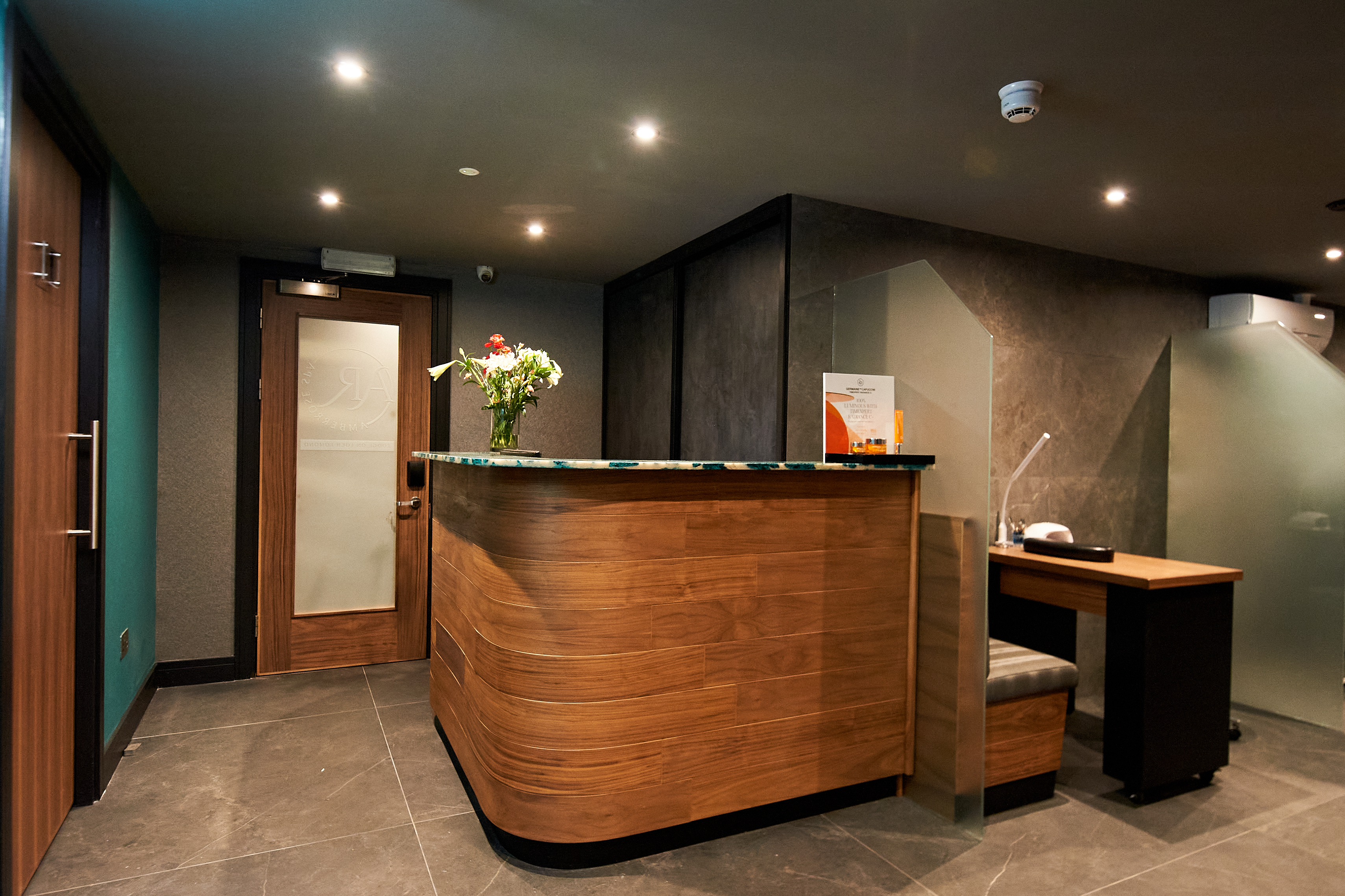 Lodge On Loch Lomond   Spa Reception