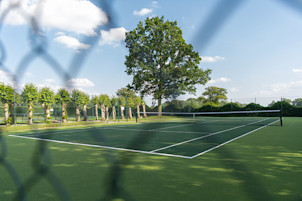 10 of the top spa hotels for playing tennis