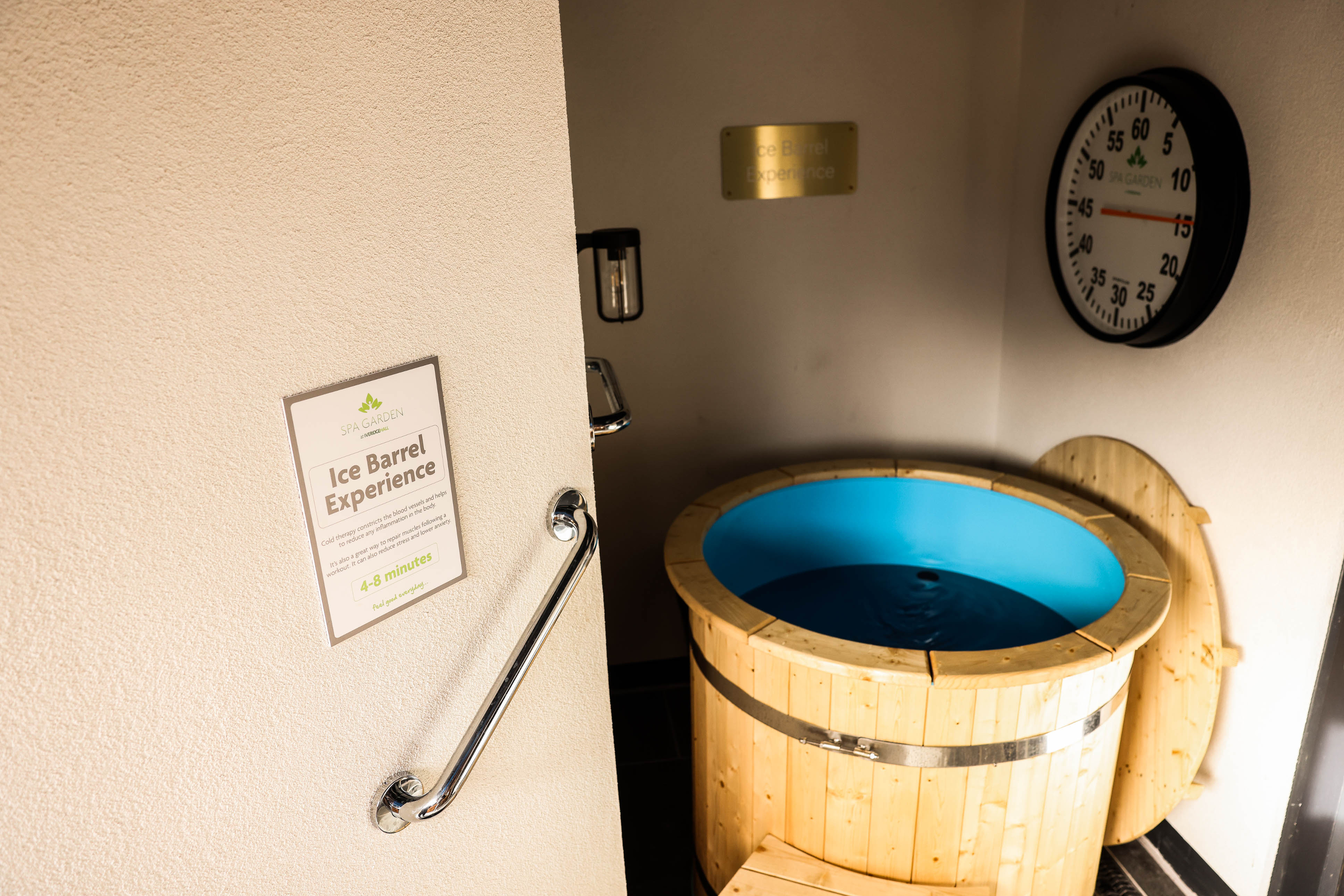 P Phg O Mowj R Mlj Xs Jf Lf Fe Bn3 B Eg S Savou Q