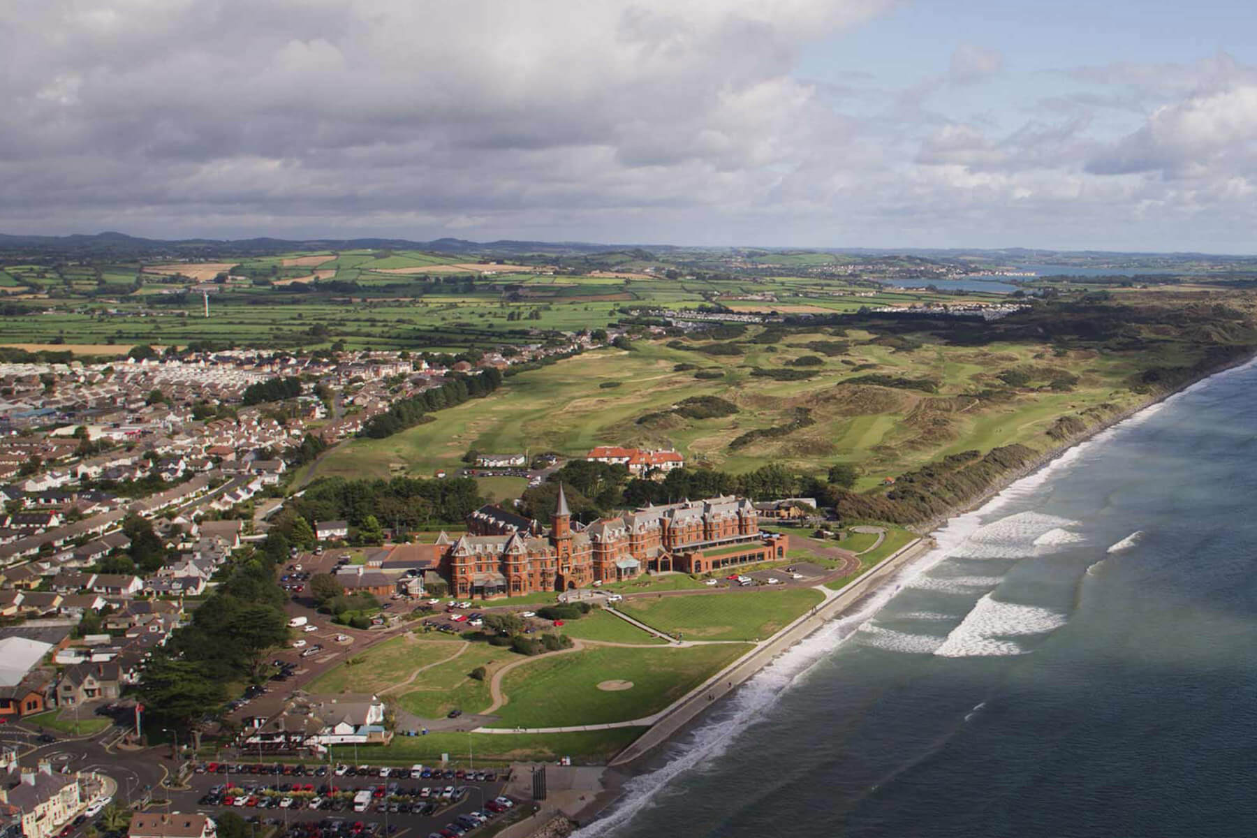 Slieve Donard Resort And Spa 11