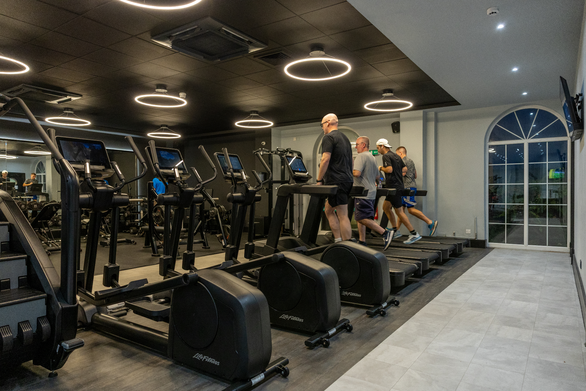Holiday Inn Corby   Gym