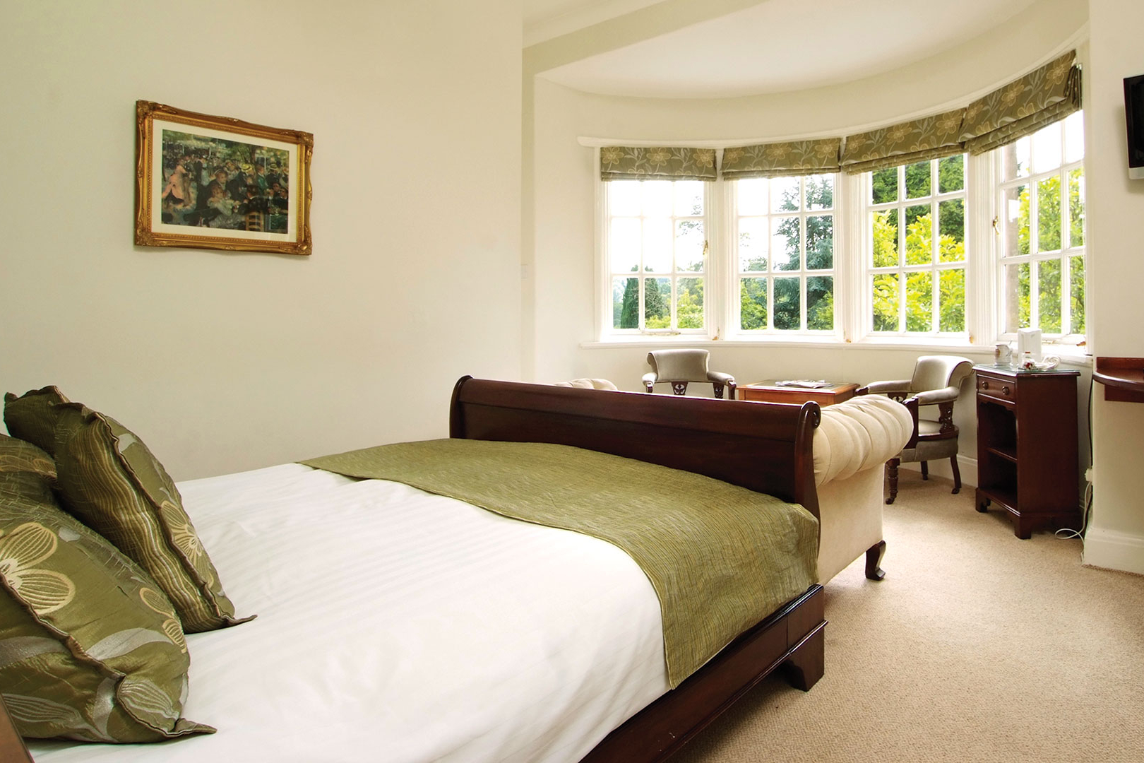 Morritt Hotel   Bedroom 3