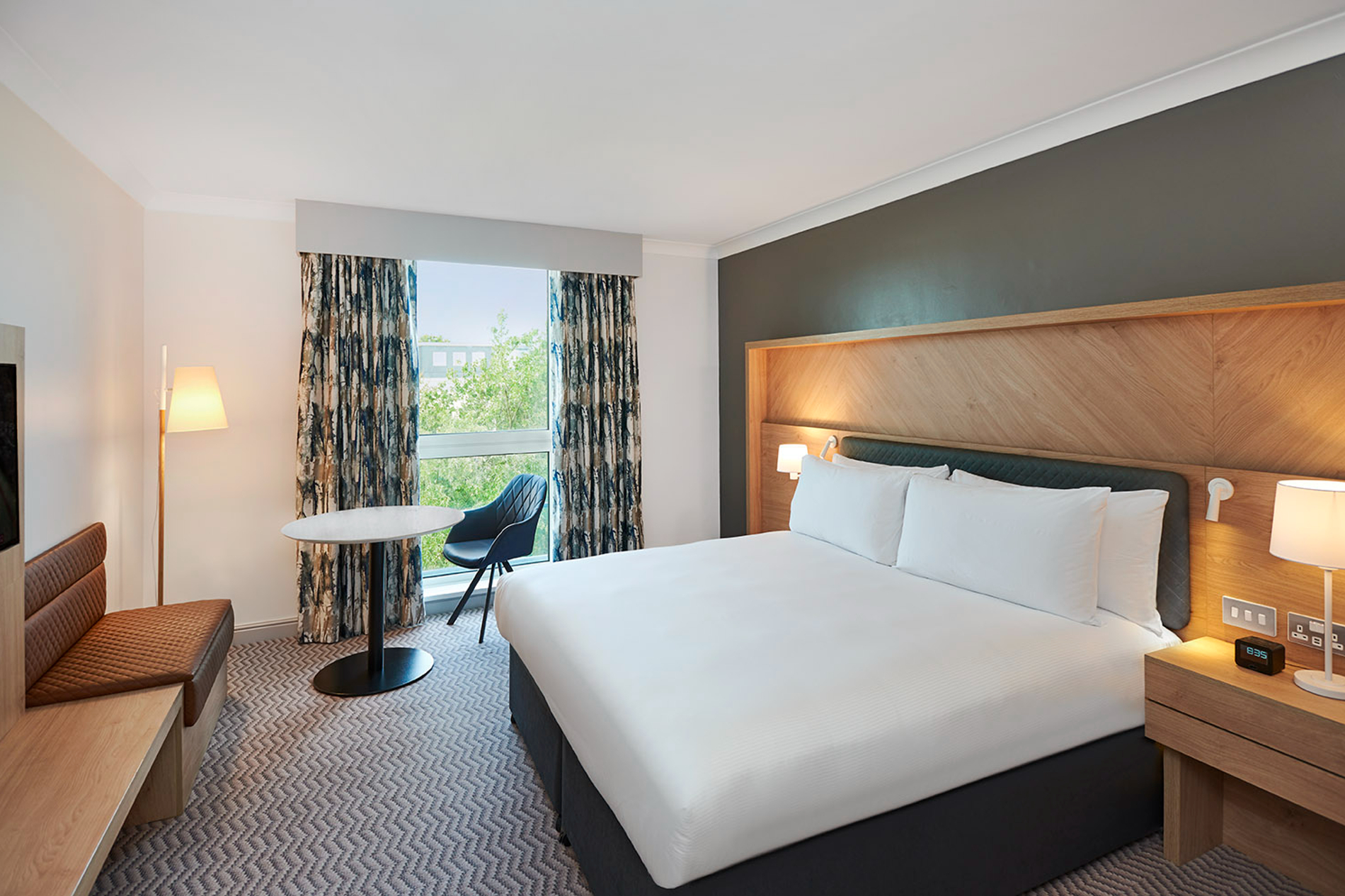 Hilton London Croydon   Bedroom 2