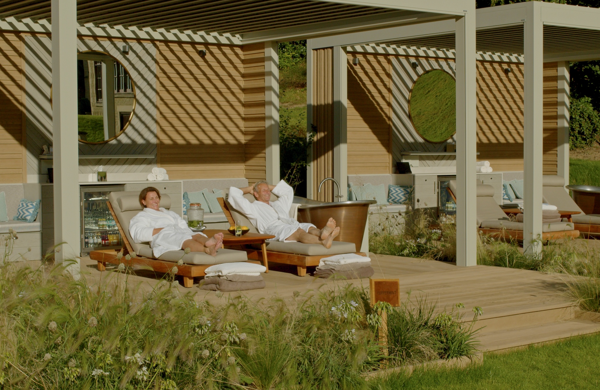 How To Plan The Perfect Couples Spa Day 