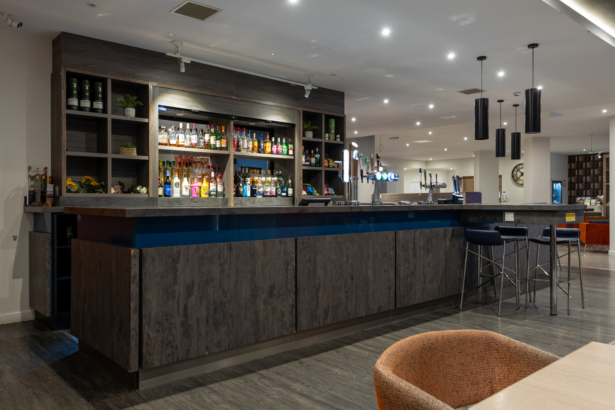 Holiday Inn Corby   Bar