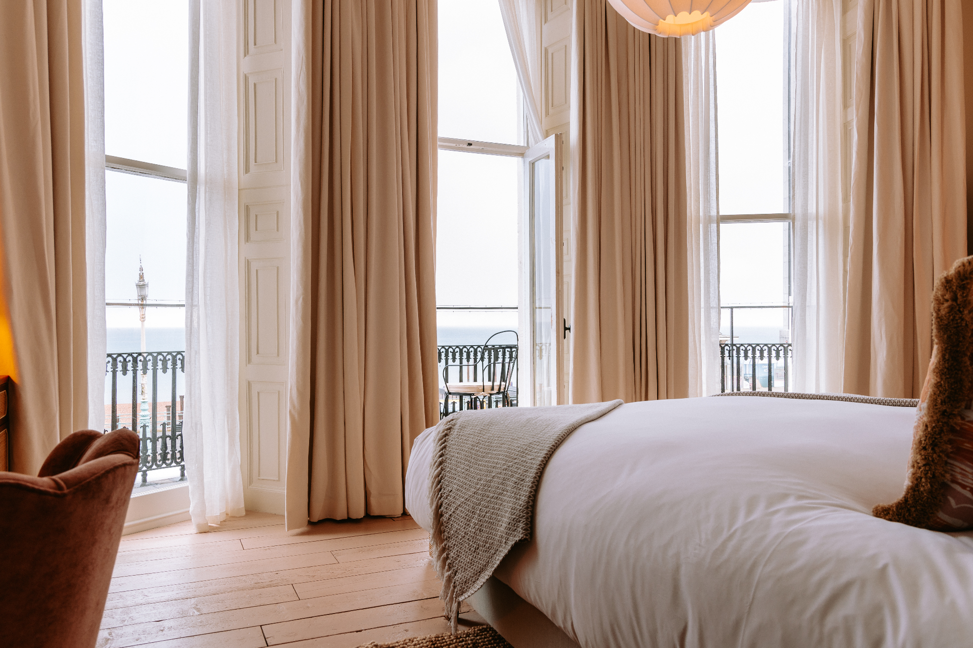 No.124 Brighton   Lookout Suites 2