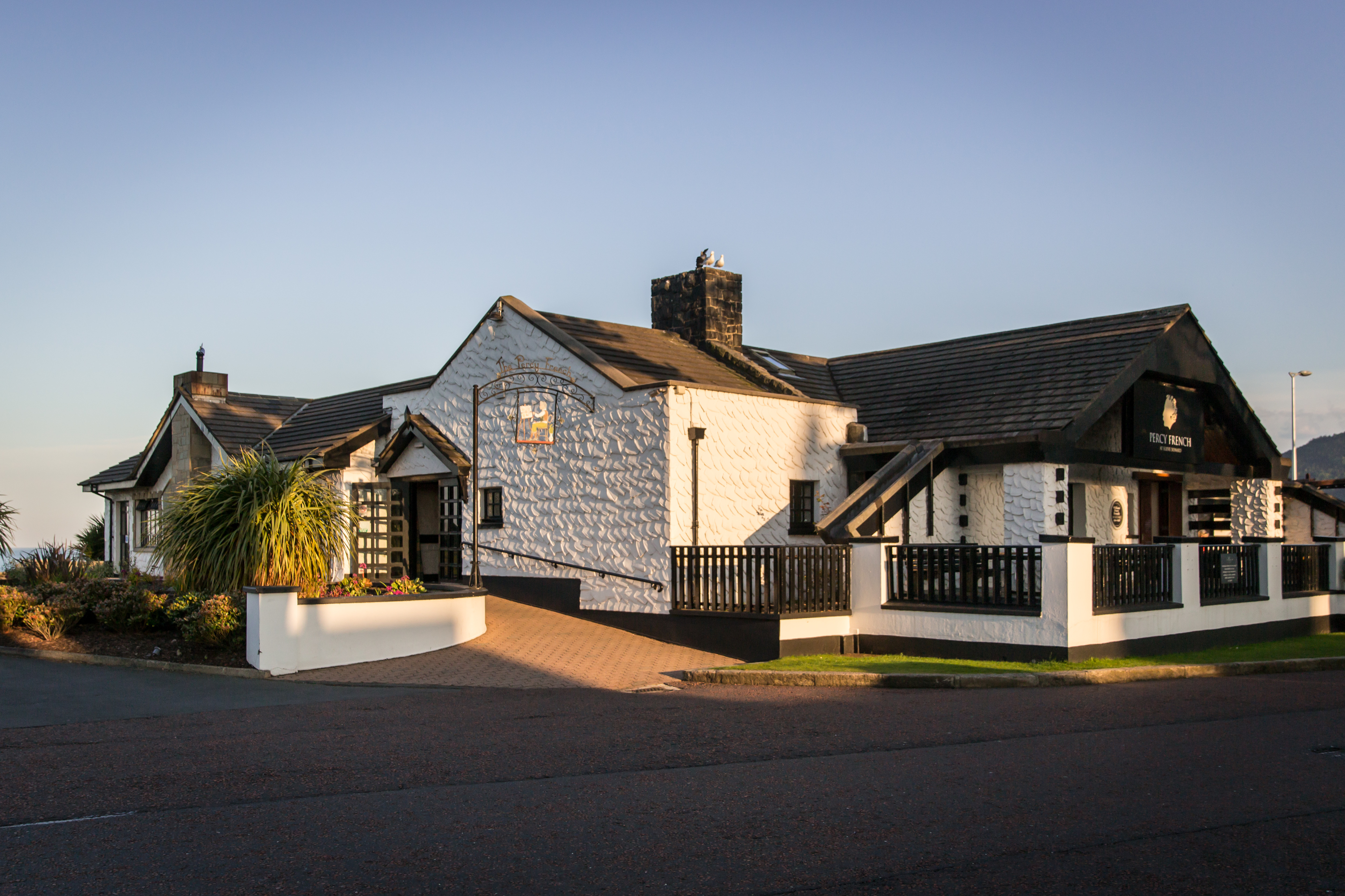 Slieve Donard   Percy French Exterior1