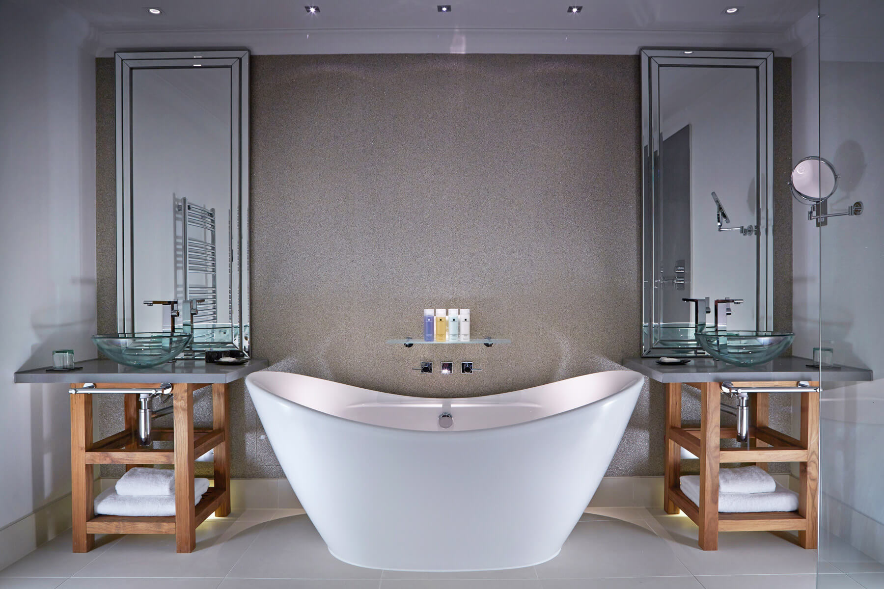 Alexander House Hotel Utopia Spa 11