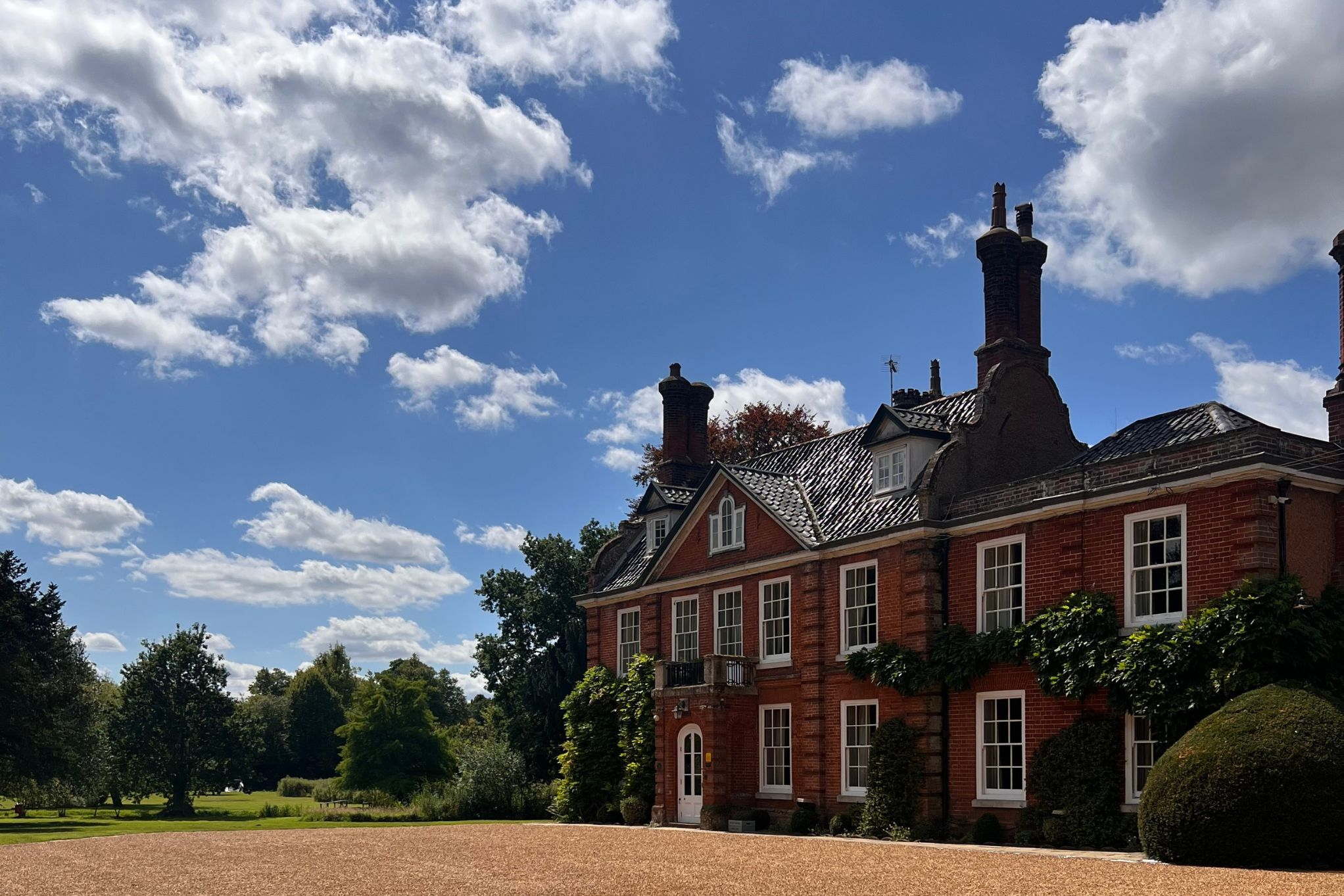 Venue Carousel Spa Breaks (2044 X 1363 Px) 2