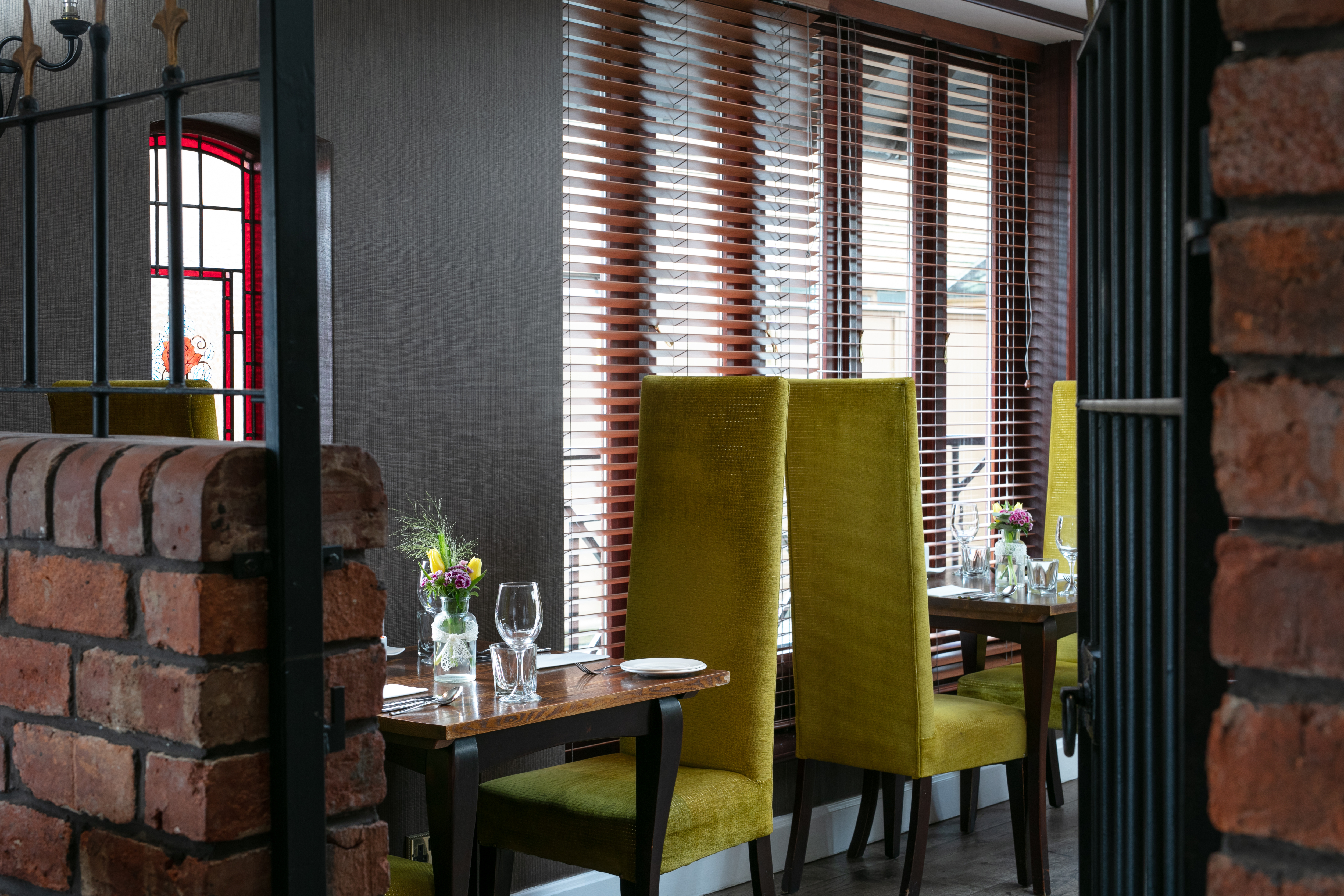 Barton Manor   Restauarant