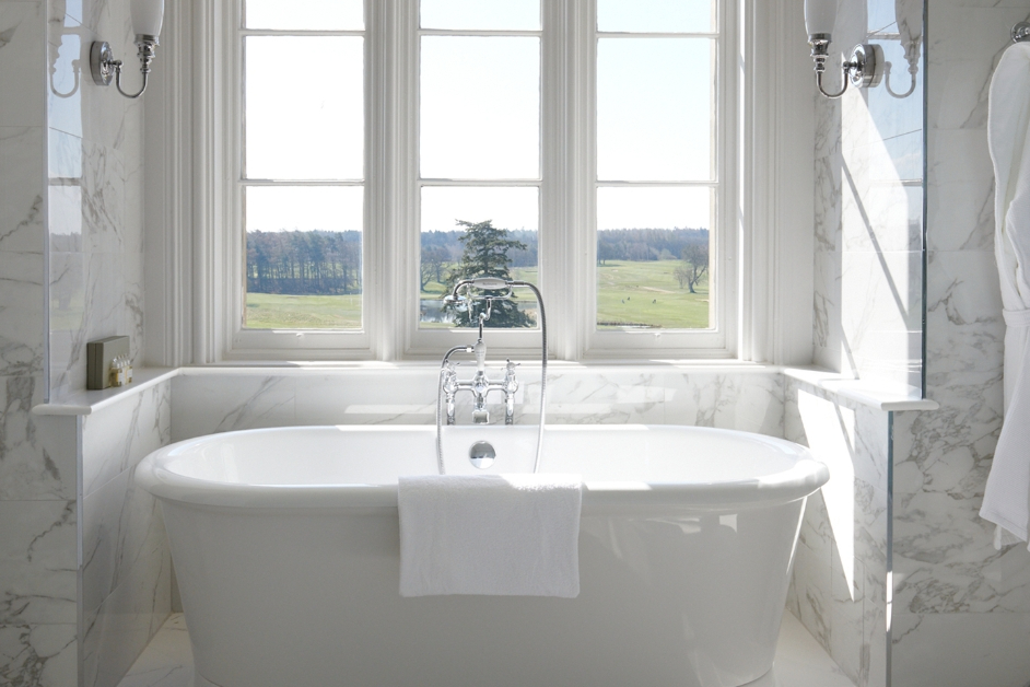 Matfen Hall   Bathroom