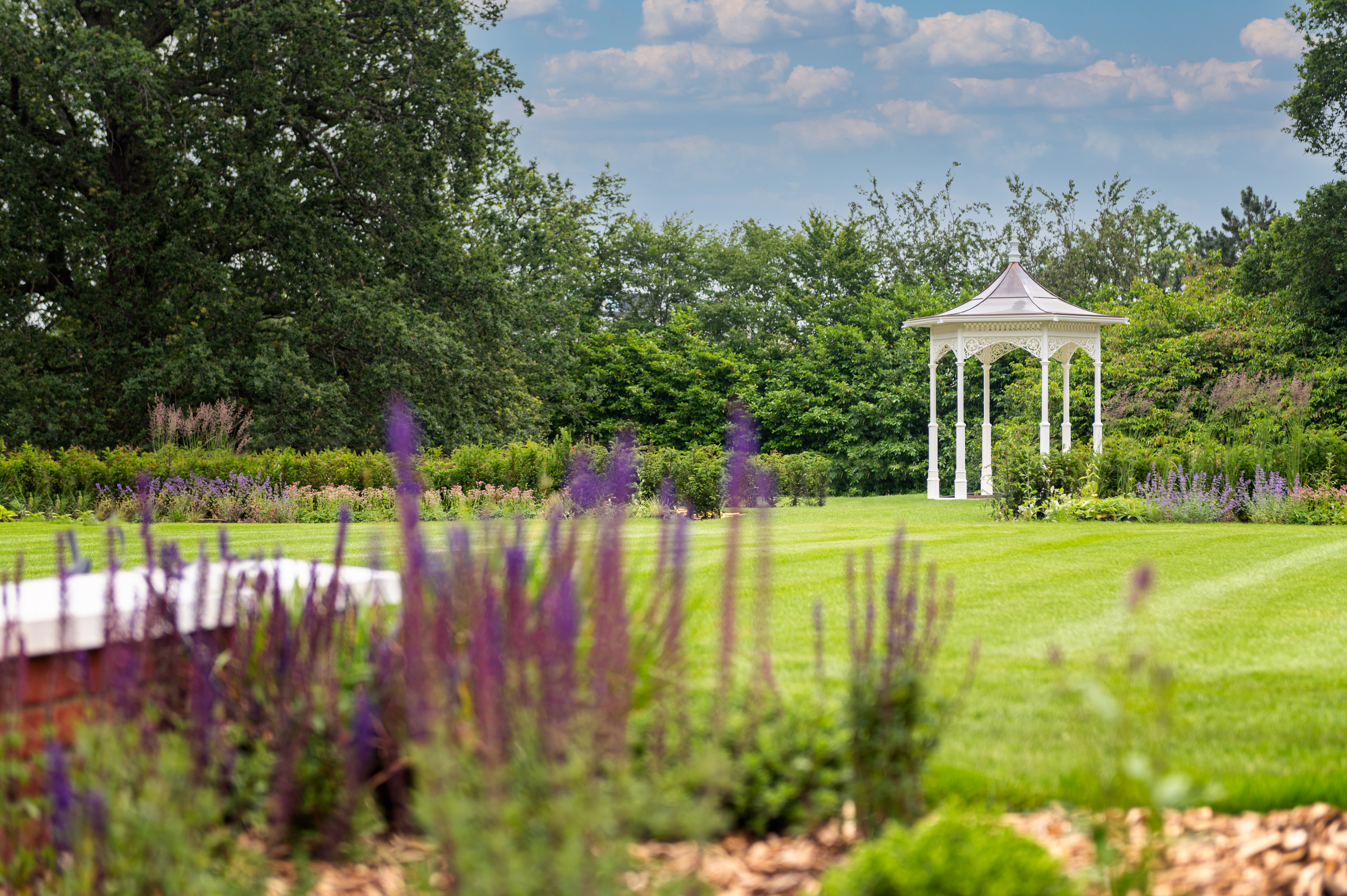 Fairmont Windsor Park   Wedding Pagoda South Lawn