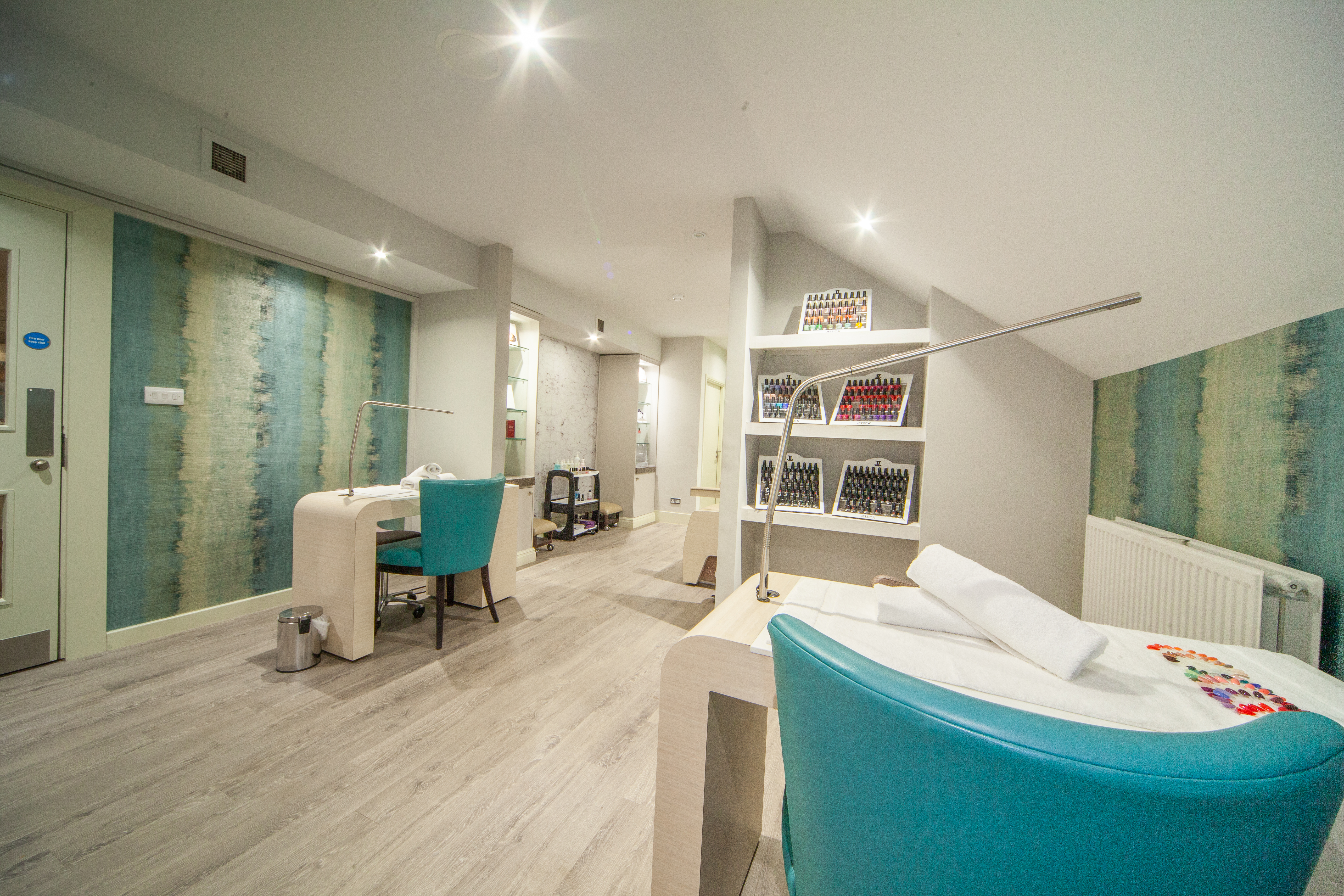 Brands Hatch Place   Salon