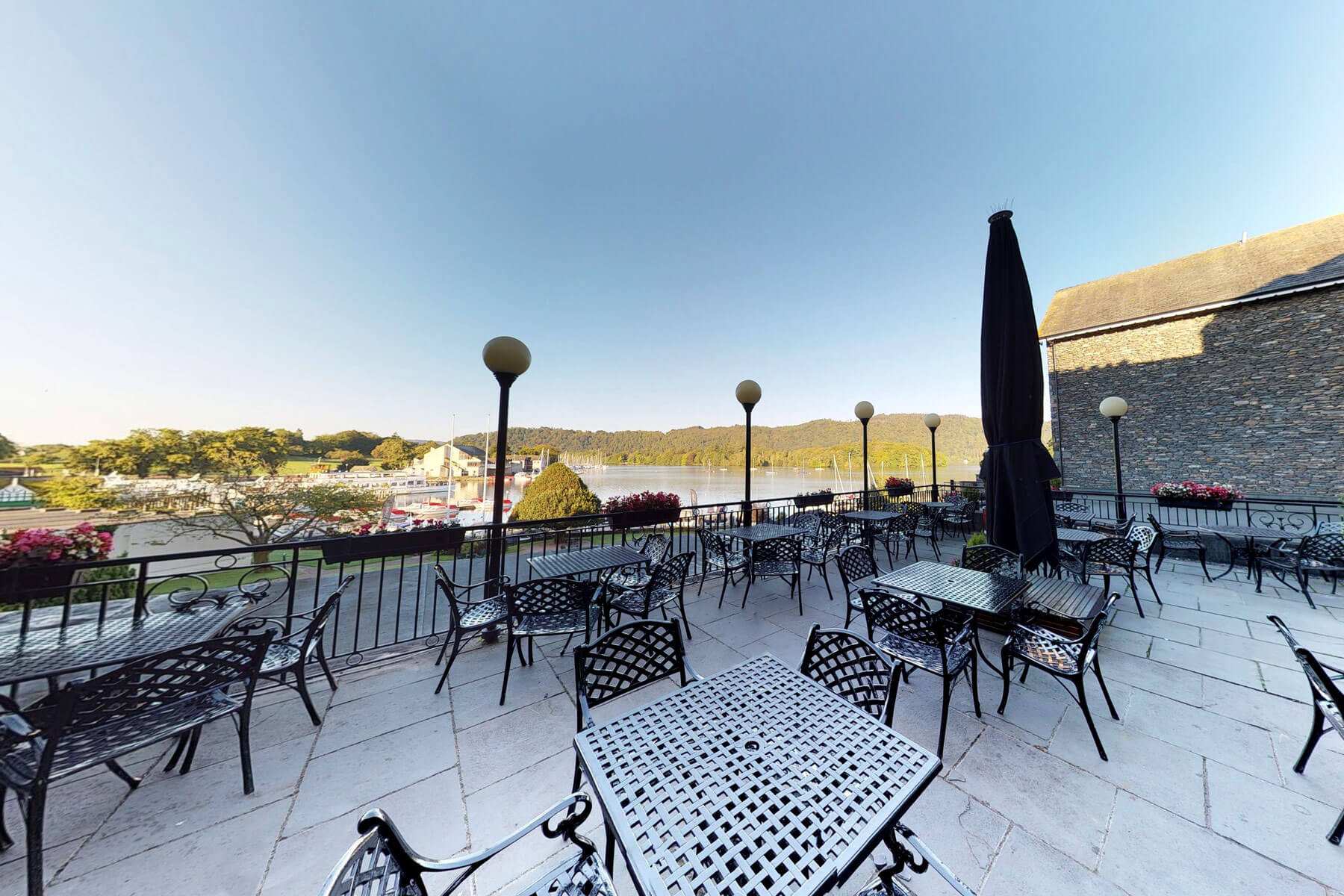 Macdonald Old England Hotel & Spa 16