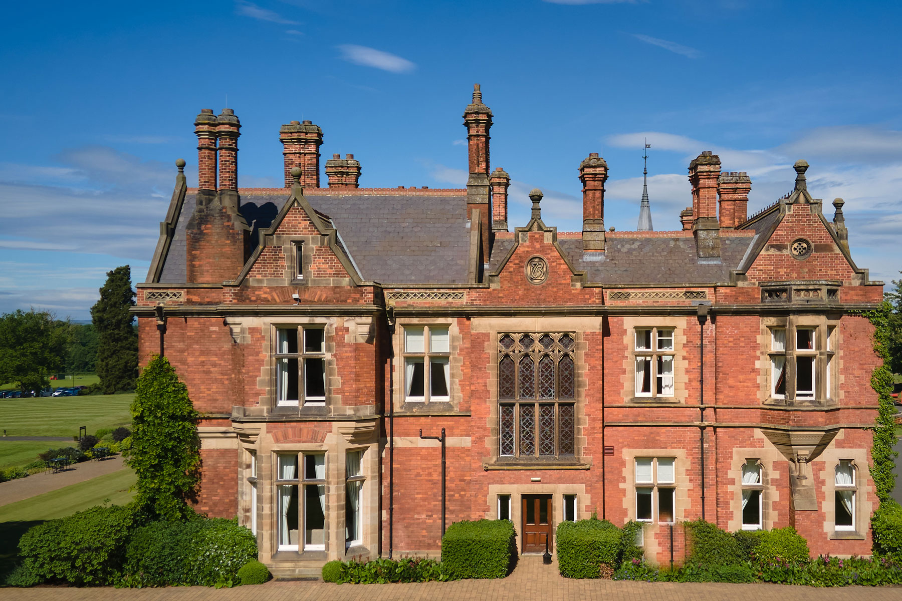 9 Rockliffe Hall