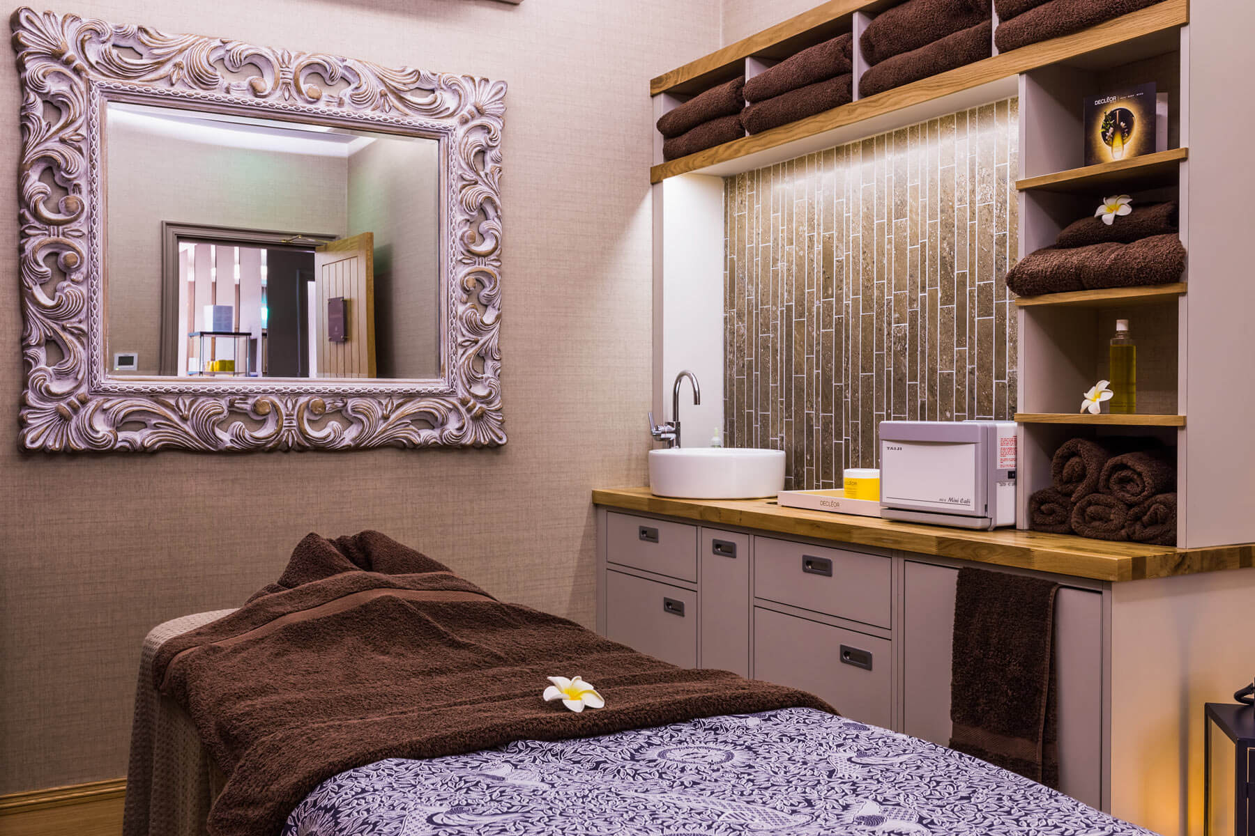 Search Result (Slide 7)