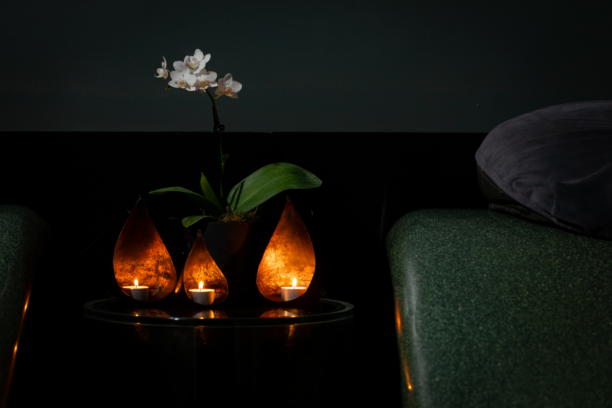 May Fair Spa Relaxation Room Detail Aug 23 (6)